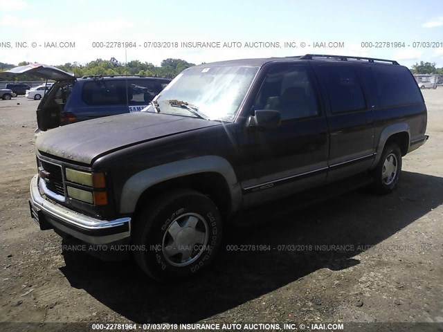 1GKFK16R9VJ741074 - 1997 GMC SUBURBAN K1500 BURGUNDY photo 2