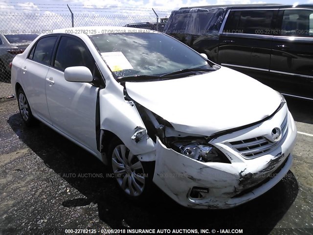 2T1BU4EE5DC957793 - 2013 TOYOTA COROLLA S/LE WHITE photo 1