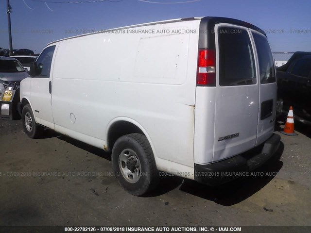 1GCHG35U931204502 - 2003 CHEVROLET EXPRESS G3500  WHITE photo 3