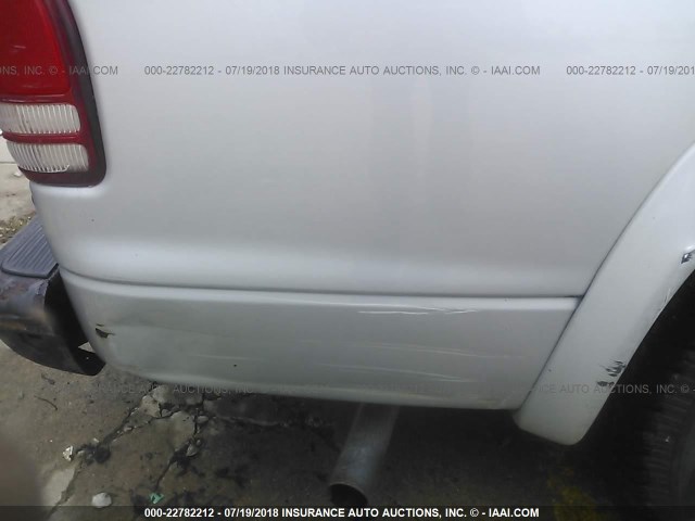 1D7GL32K44S596204 - 2004 DODGE DAKOTA SPORT SILVER photo 6