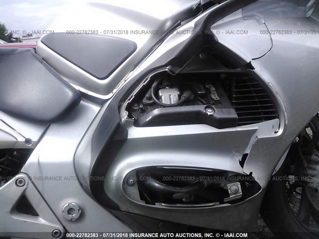 JH2SC51113M100424 - 2003 HONDA ST1300 SILVER photo 8