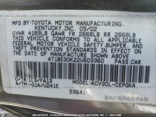 4T1BE30K22U603360 - 2002 TOYOTA CAMRY LE/XLE/SE ნაცრისფერი ფოტო 9