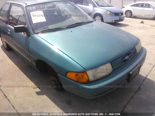 1FASP11J2SW262951 - 1995 FORD ESCORT LX/SPORT GREEN photo 6