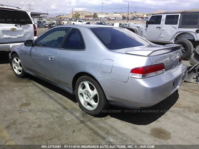 JHMBB61471C008263 - 2001 HONDA PRELUDE SILVER photo 3