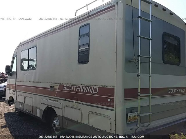 1GBJP37WXJ3309958 - 1988 FLEETWOOD MOTOR HOME  TAN photo 3