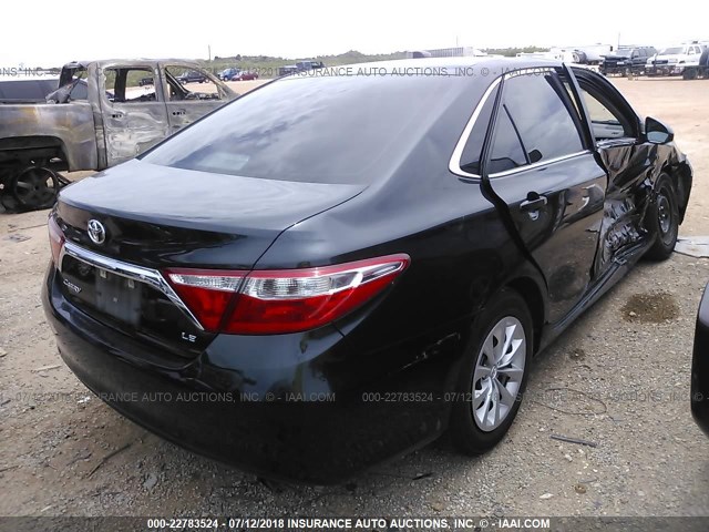 4T4BF1FK7FR472043 - 2015 TOYOTA CAMRY LE/XLE/SE/XSE BLACK photo 4
