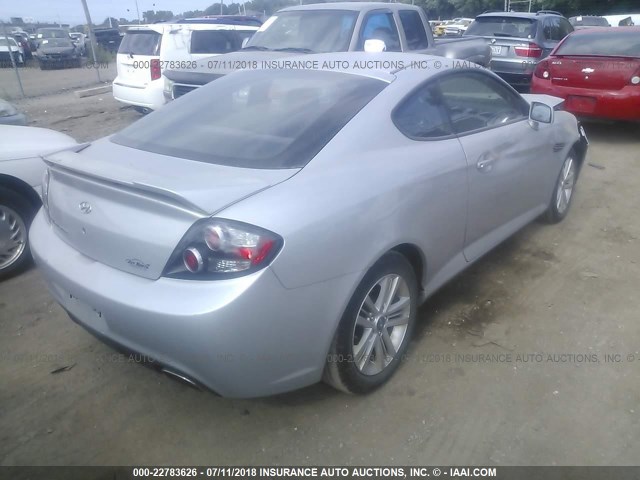 KMHHM66D38U280615 - 2008 HYUNDAI TIBURON GS SILVER photo 4