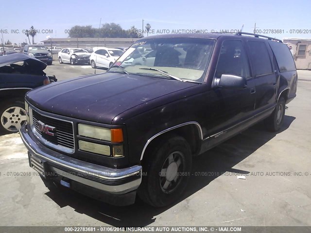 3GKEC16R9VG507396 - 1997 GMC SUBURBAN C1500 BURGUNDY photo 2