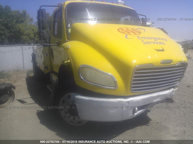 1FVACXAK24HM41449 - 2004 FREIGHTLINER M2 106 MEDIUM DUTY YELLOW photo 1