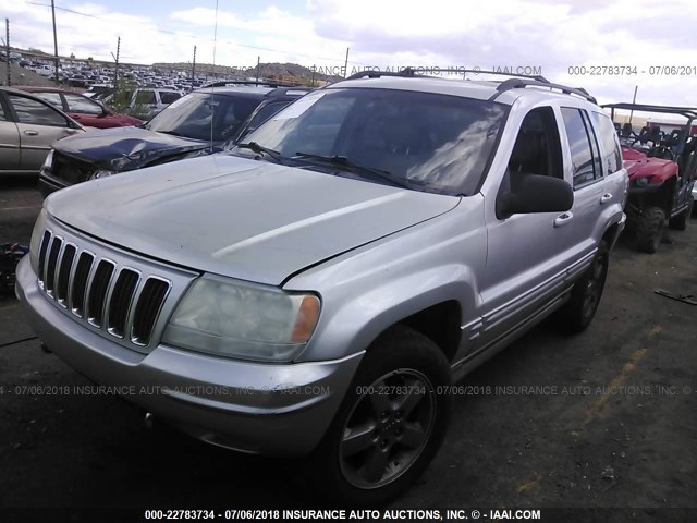 1J8GW68JX2C303438 - 2002 JEEP GRAND CHEROKEE OVERLAND SILVER photo 2