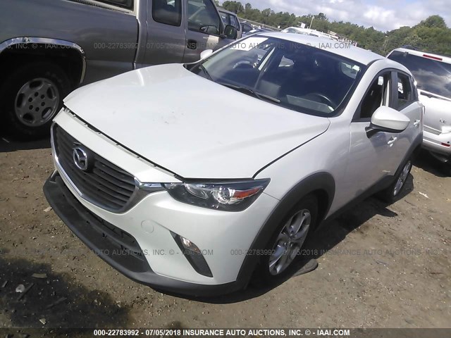 JM1DKDB71G0132255 - 2016 MAZDA CX-3 SPORT WHITE photo 2