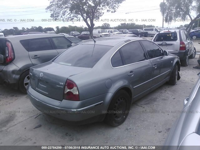 WVWTH63B22P032951 - 2002 VOLKSWAGEN PASSAT GLX 4MOTION GRAY photo 4