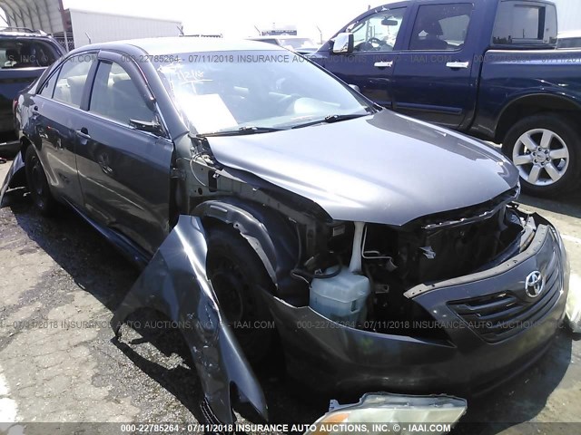 4T1BE46K49U386725 - 2009 TOYOTA CAMRY SE/LE/XLE GRAY photo 1