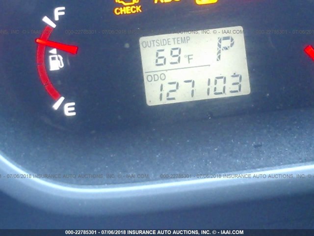 2T1KU4EEXAC267503 - 2010 TOYOTA COROLLA MATRIX  BLUE photo 7