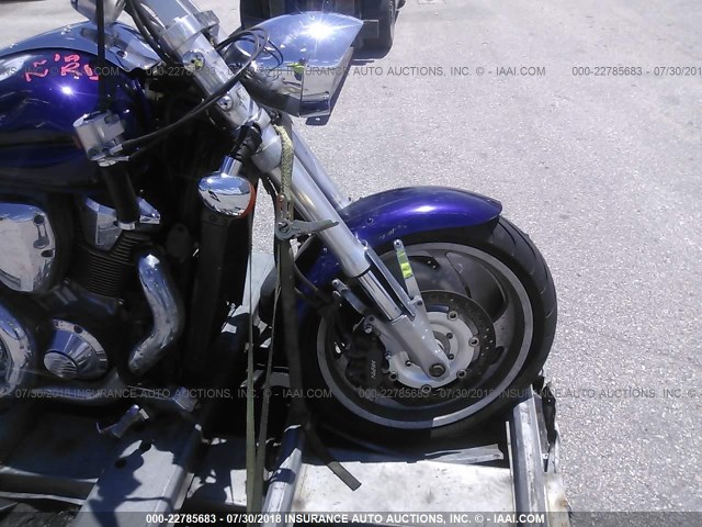 1HFSC46012A007556 - 2002 HONDA VTX1800 C PURPLE photo 5