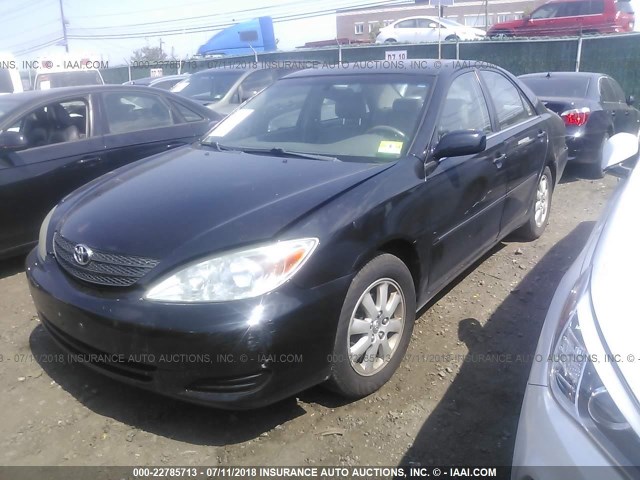 4T1BE30K12U076198 - 2002 TOYOTA CAMRY LE/XLE/SE 黑色 照片 2