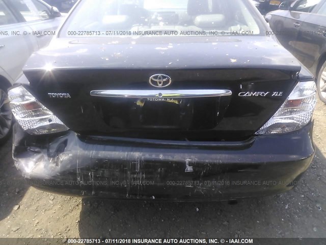4T1BE30K12U076198 - 2002 TOYOTA CAMRY LE/XLE/SE 黑色 照片 6