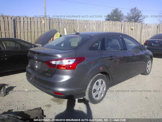 1FADP3E27DL275447 - 2013 FORD FOCUS S GRAY photo 4