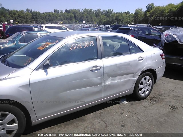 4T4BF3EK5AR004026 - 2010 TOYOTA CAMRY SE/LE/XLE SILVER photo 6