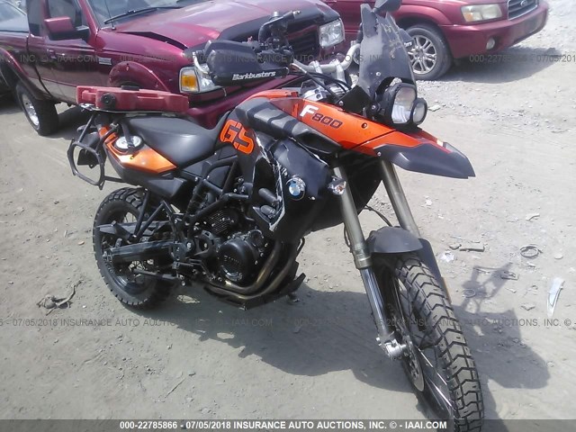 WB1022902AZU02363 - 2010 BMW F800 GS ORANGE photo 1