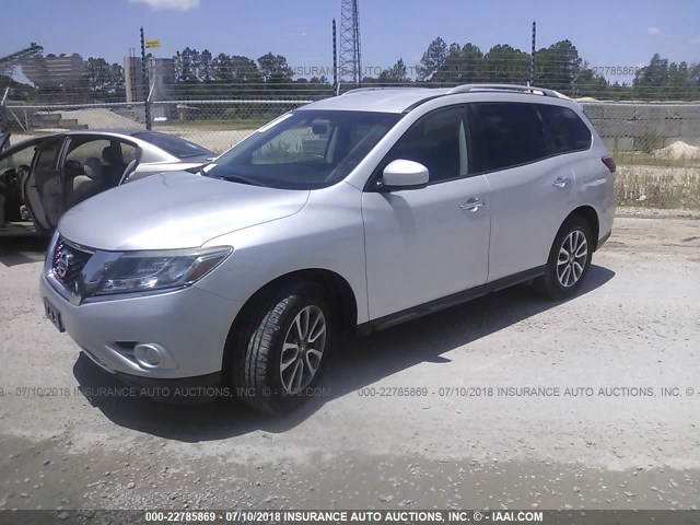5N1AR2MN0DC636302 - 2013 NISSAN PATHFINDER S/SV/SL/PLATINUM 银色 照片 2