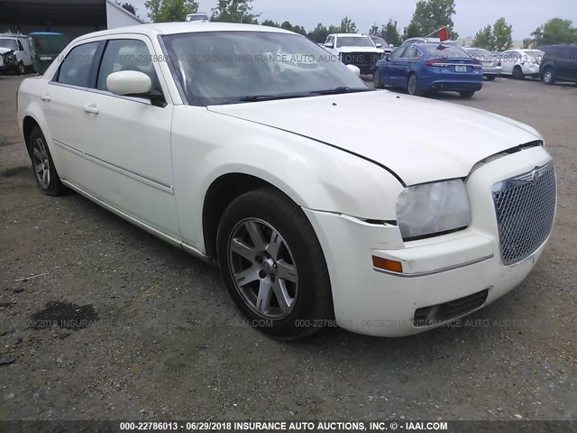 2C3KA53GX6H163999 - 2006 CHRYSLER 300 TOURING WHITE photo 1