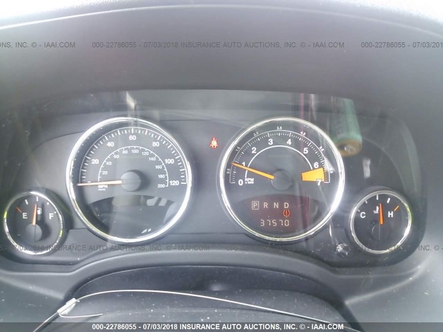 1C4NJCEA1ED886819 - 2014 JEEP COMPASS LATITUDE 灰色 照片 7