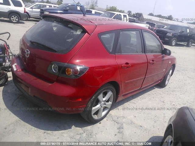 JM1BK143361516496 - 2006 MAZDA 3 HATCHBACK RED photo 4