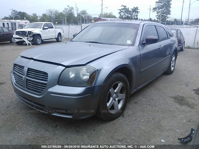 2D8FV47TX6H414914 - 2006 DODGE MAGNUM SE GRAY photo 2