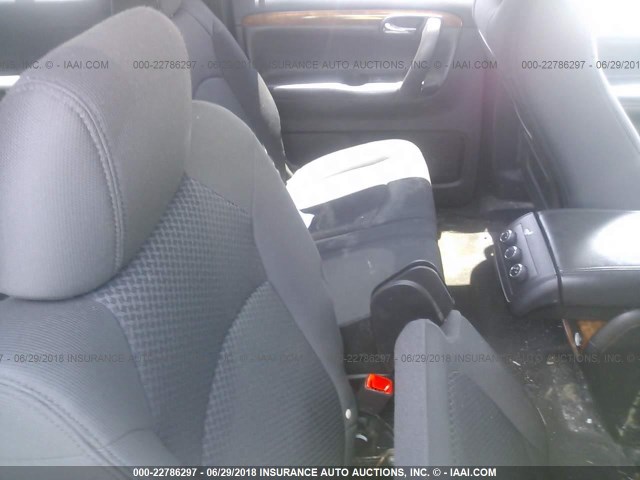 5GZEV23728J195552 - 2008 SATURN OUTLOOK XR შავი ფოტო 8