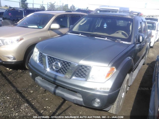 1N6AD07U97C423411 - 2007 NISSAN FRONTIER CREW CAB LE/SE/OFF ROAD GOLD photo 2