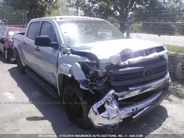 5TFEM5F11FX094767 - 2015 TOYOTA TUNDRA CREWMAX SR5 GRAY photo 1