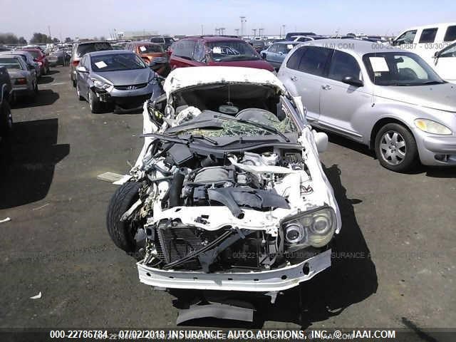 1C3AN69L84X009696 - 2004 CHRYSLER CROSSFIRE LIMITED WHITE photo 6