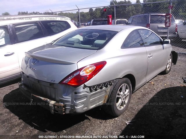 4T1CE38P04U801569 - 2004 TOYOTA CAMRY SOLARA SE/SLE ვერცხლისფერი ფოტო 4