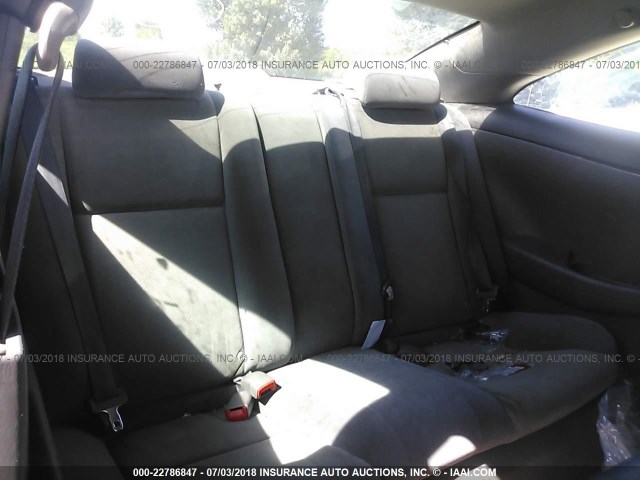 4T1CE38P04U801569 - 2004 TOYOTA CAMRY SOLARA SE/SLE ვერცხლისფერი ფოტო 8