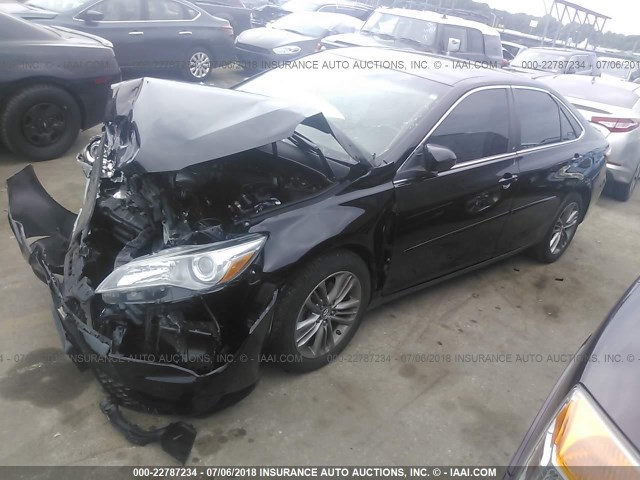 4T1BF1FK0FU092441 - 2015 TOYOTA CAMRY LE/XLE/SE/XSE 黑色 照片 2