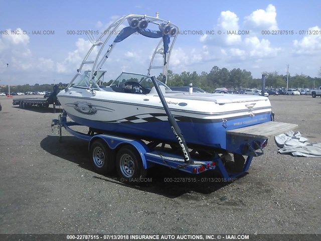 FNEC1284G405 - 2005 CENTURION BOAT AND TRAILER  BLUE photo 3