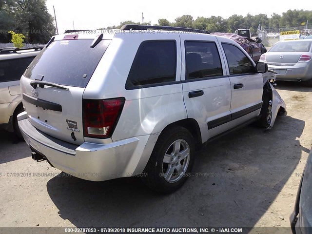 1J4GR48KX5C568757 - 2005 JEEP GRAND CHEROKEE LAREDO/COLUMBIA/FREEDOM 银色 照片 4