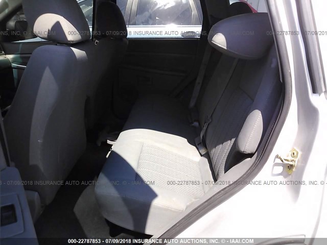 1J4GR48KX5C568757 - 2005 JEEP GRAND CHEROKEE LAREDO/COLUMBIA/FREEDOM 银色 照片 8