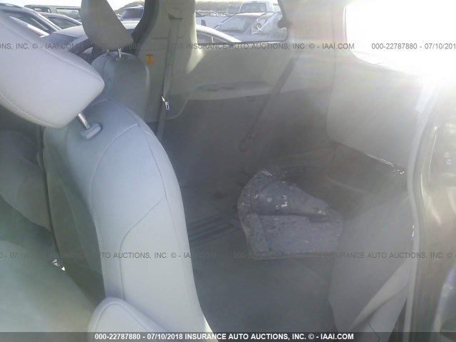 5TDYK3DC2DS365608 - 2013 TOYOTA SIENNA XLE/LIMITED GRAY photo 8