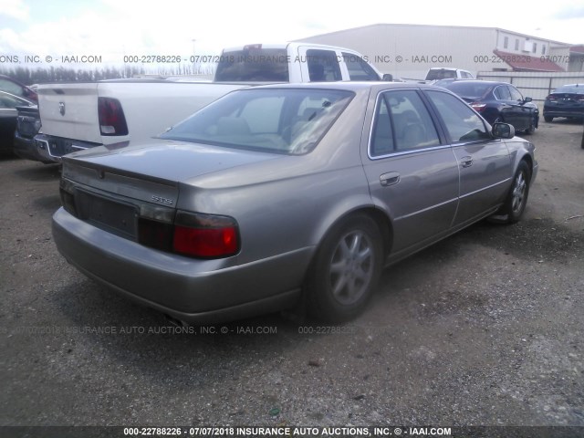 1G6KY54931U241569 - 2001 CADILLAC SEVILLE STS BEIGE photo 4