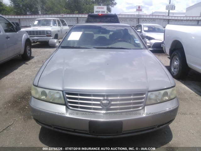 1G6KY54931U241569 - 2001 CADILLAC SEVILLE STS BEIGE photo 6