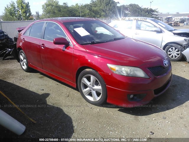 4T1BF3EK1BU672286 - 2011 TOYOTA CAMRY SE/LE/XLE წითელი ფოტო 1