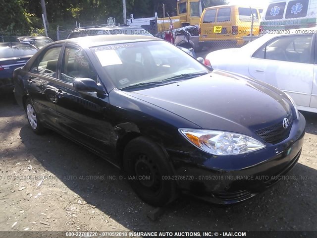 4T1BE32K82U562973 - 2002 TOYOTA CAMRY LE/XLE/SE 黑色 照片 1
