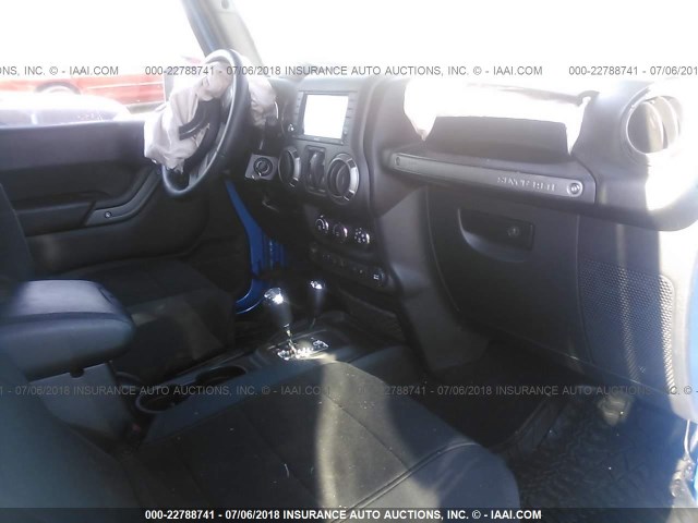 1C4AJWAG8GL159261 - 2016 JEEP WRANGLER SPORT Mavi foto 5