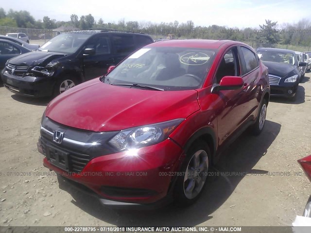 3CZRU6H31JG707547 - 2018 HONDA HR-V LX RED photo 2