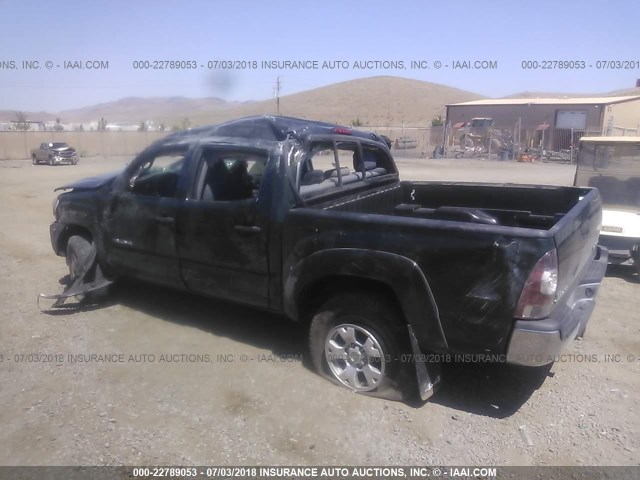 3TMLU4EN1DM105081 - 2013 TOYOTA TACOMA DOUBLE CAB GREEN photo 3