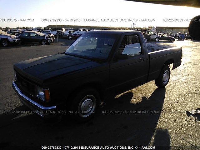 1GTCS14BXD8513661 - 1983 GMC S TRUCK S15 BLACK photo 2