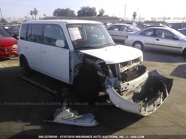 JTLKT334764117810 - 2006 TOYOTA SCION XB Weiß Foto 1