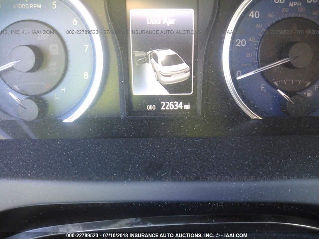 4T4BF1FK4GR540929 - 2016 TOYOTA CAMRY LE/XLE/SE/XSE 白色 照片 7